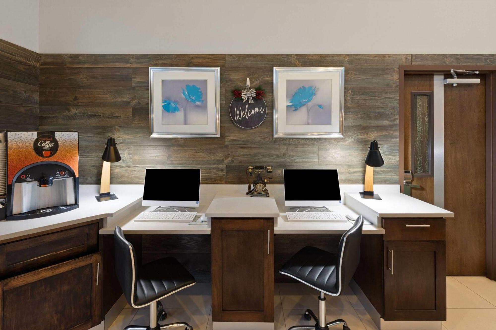 Ramada By Wyndham El Paso