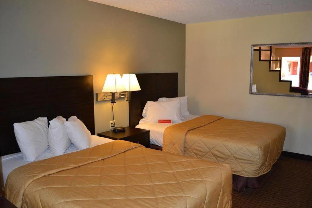 Hotel Ramada By Wyndham El Paso